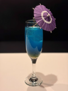 タイアップドリンク「KOIZUMI」写真