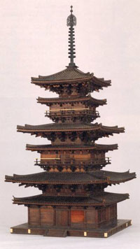 薬師寺三層裳階付大塔雛形
