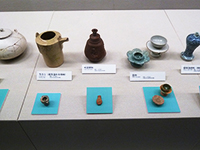 特利などの実物とミニチュア製品