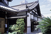 クリックで拡大表示 圓通寺庫裡
