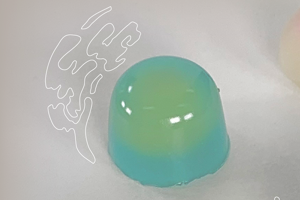 水 月
