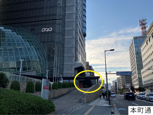 1階の車寄せの場所