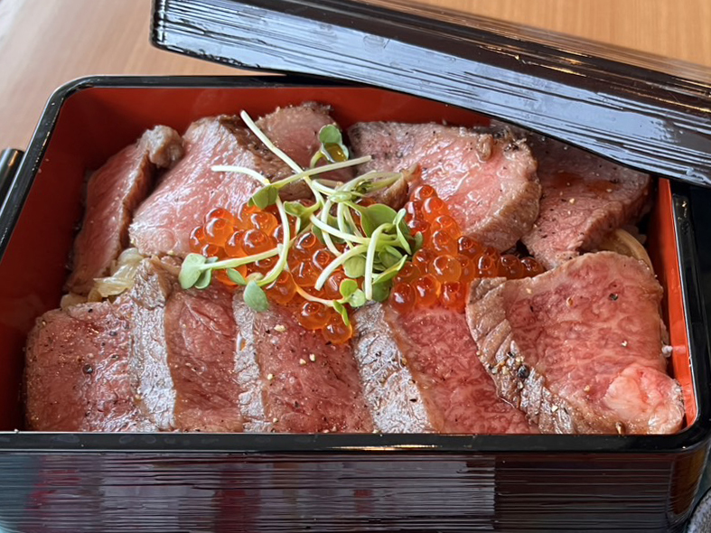 和牛炙り重